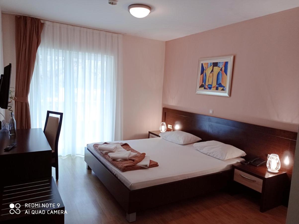 Hotel Orka 3*